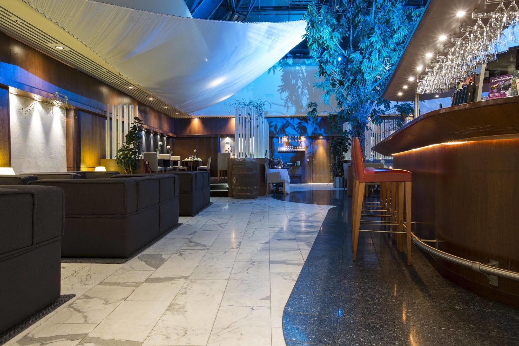 Radisson Blu Scandinavia Отель 4*