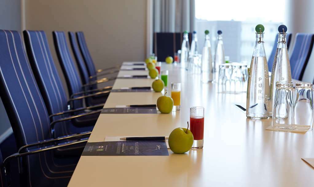 Отель Radisson Blu Scandinavia
